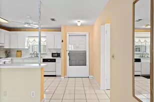 6531 SE Federal Hwy, Stuart, FL 34997 - Photo 4