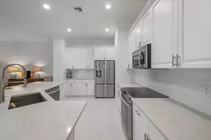 2920 Twin Oaks Way, Wellington, FL 33414 - Photo 14