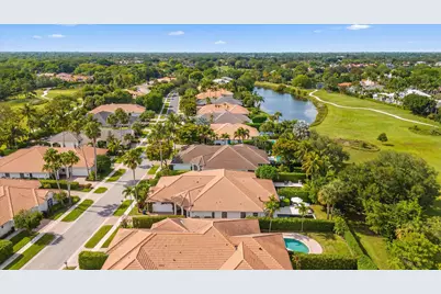 2920 Twin Oaks Way, Wellington, FL 33414 - Photo 32