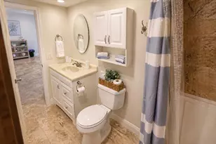 301 Lake Shore Dr, Lake Park, FL 33403 - Photo 18