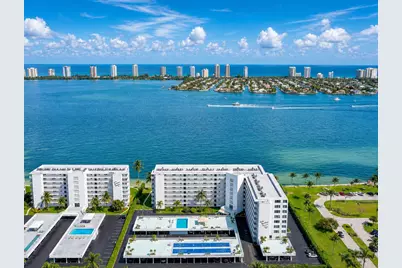 301 Lake Shore Drive #105, Lake Park, FL 33403 - Photo 24