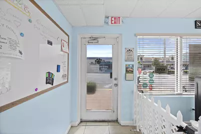 101 NE 2nd Avenue, Deerfield Beach, FL  - Photo 8