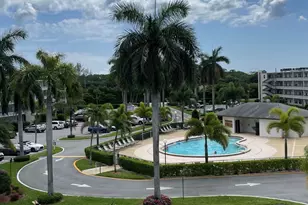 4022 Hythe B, Boca Raton, FL 33434 - Photo 2