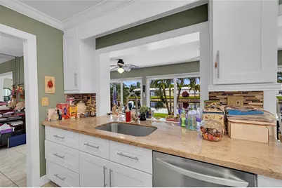 4600 NW 45th Street, Tamarac, FL 33319 - Photo 8