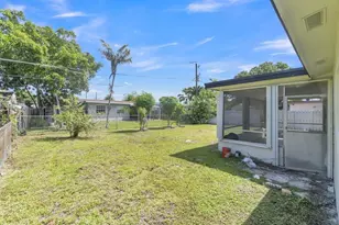 8431 NW 27th Pl, Sunrise, FL 33322 - Photo 42