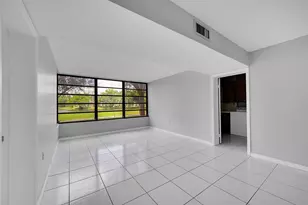1713 Whitehall Dr, Davie, FL 33324 - Photo 18