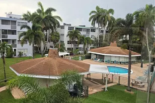1333 E Hallandale Beach Blvd, Hallandale Beach, FL 33009 - Photo 24