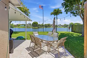 1392 Thornridge Ln, Royal Palm Beach, FL 33411 - Photo 38