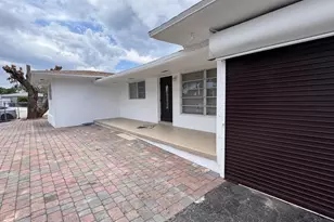 11 NW 56th St, Oakland Park, FL 33309 - Photo 2