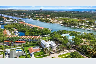 2267 Windsor Road, Palm Beach Gardens, FL 33410 - Photo 16