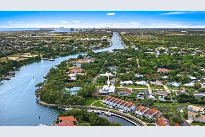 2267 Windsor Road, Palm Beach Gardens, FL 33410 - Photo 24