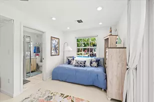302 NW 11th St, Delray Beach, FL 33444 - Photo 18