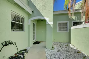 2519 Country Golf Dr, Wellington, FL 33414 - Photo 2