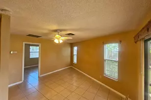 903 NW Spruce Ridge Dr, Stuart, FL 34994 - Photo 8