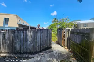 903 NW Spruce Ridge Dr, Stuart, FL 34994 - Photo 24
