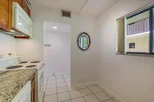 5160 Las Verdes Cir, Delray Beach, FL 33484 - Photo 12