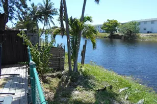 510 NW 43rd St, Deerfield Beach, FL 33064 - Photo 2