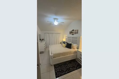 1570 Royal Forest Court, West Palm Beach, FL 33406 - Photo 16