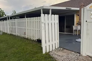 1570 Royal Forest Ct, West Palm Beach, FL 33406 - Photo 26