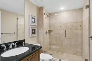 2640 Lake Shore Dr, Riviera Beach, FL 33404 - Photo 34