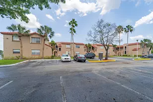 433 SW 86th Ave, Pembroke Pines, FL 33025 - Photo 12
