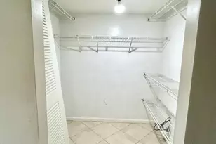 741 N Pine Island Rd, Plantation, FL 33324 - Photo 16