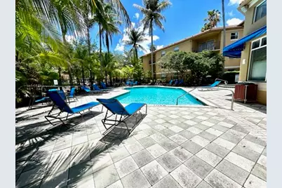 741 N Pine Island Road #303, Plantation, FL 33324 - Photo 30