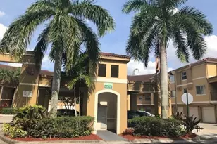 741 N Pine Island Rd, Plantation, FL 33324 - Photo 2