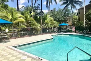 741 N Pine Island Rd, Plantation, FL 33324 - Photo 20