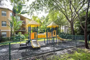 741 N Pine Island Rd, Plantation, FL 33324 - Photo 26
