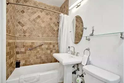 530 NE 11th Avenue, Fort Lauderdale, FL 33301 - Photo 2