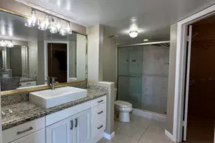 301 Lake Shore Dr, Lake Park, FL 33403 - Photo 12