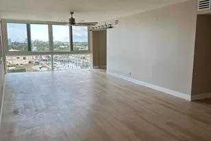 301 Lake Shore Dr, Lake Park, FL 33403 - Photo 2