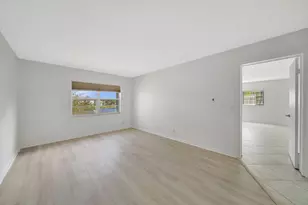 13001 SW 15th Ct, Pembroke Pines, FL 33027 - Photo 32