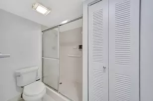 13001 SW 15th Ct, Pembroke Pines, FL 33027 - Photo 34