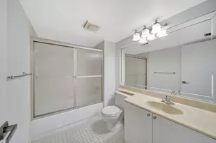 13001 SW 15th Ct, Pembroke Pines, FL 33027 - Photo 38
