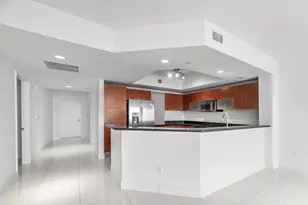 2650 Lake Shore Dr, Riviera Beach, FL 33404 - Photo 6