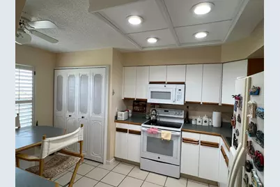 4570 NW 18th Avenue #606, Deerfield Beach, FL 33064 - Photo 14