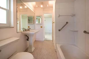 900 NE 18th Ave, Fort Lauderdale, FL 33304 - Photo 12