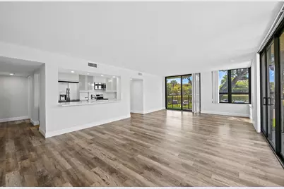 799 Jeffery Street #202, Boca Raton, FL 33487 - Photo 2