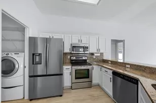 1751 SW Bayshore Blvd, Port Saint Lucie, FL 34984 - Photo 26