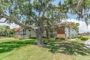 60 Woodland Dr, Vero Beach, FL 32962 - Photo 1