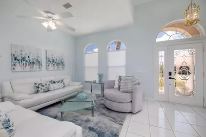 585 NW Lambrusco Drive, Port Saint Lucie, FL 34986 - Photo 2