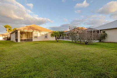 585 NW Lambrusco Drive, Port Saint Lucie, FL 34986 - Photo 20
