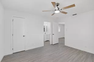 703 SW 18th St, Boynton Beach, FL 33426 - Photo 22