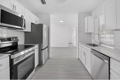 703 SW 18th Street, Boynton Beach, FL 33426 - Photo 14