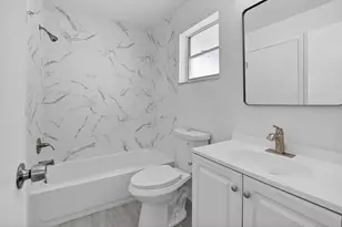 703 SW 18th St, Boynton Beach, FL 33426 - Photo 18