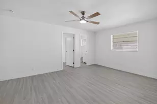 703 SW 18th St, Boynton Beach, FL 33426 - Photo 14