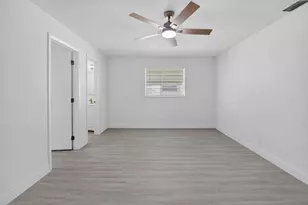 703 SW 18th St, Boynton Beach, FL 33426 - Photo 18