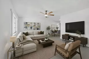 703 SW 18th St, Boynton Beach, FL 33426 - Photo 2